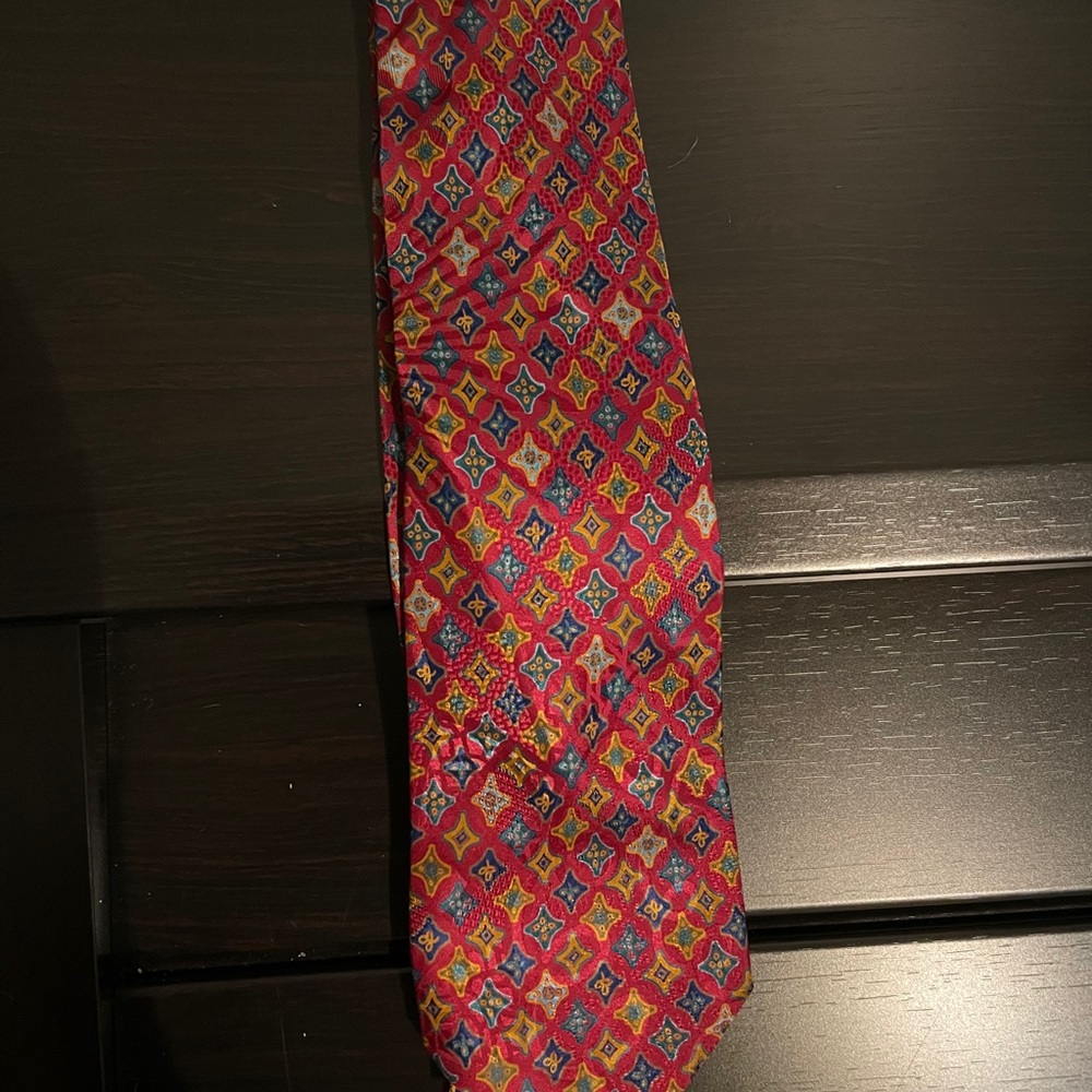 Brioni tie